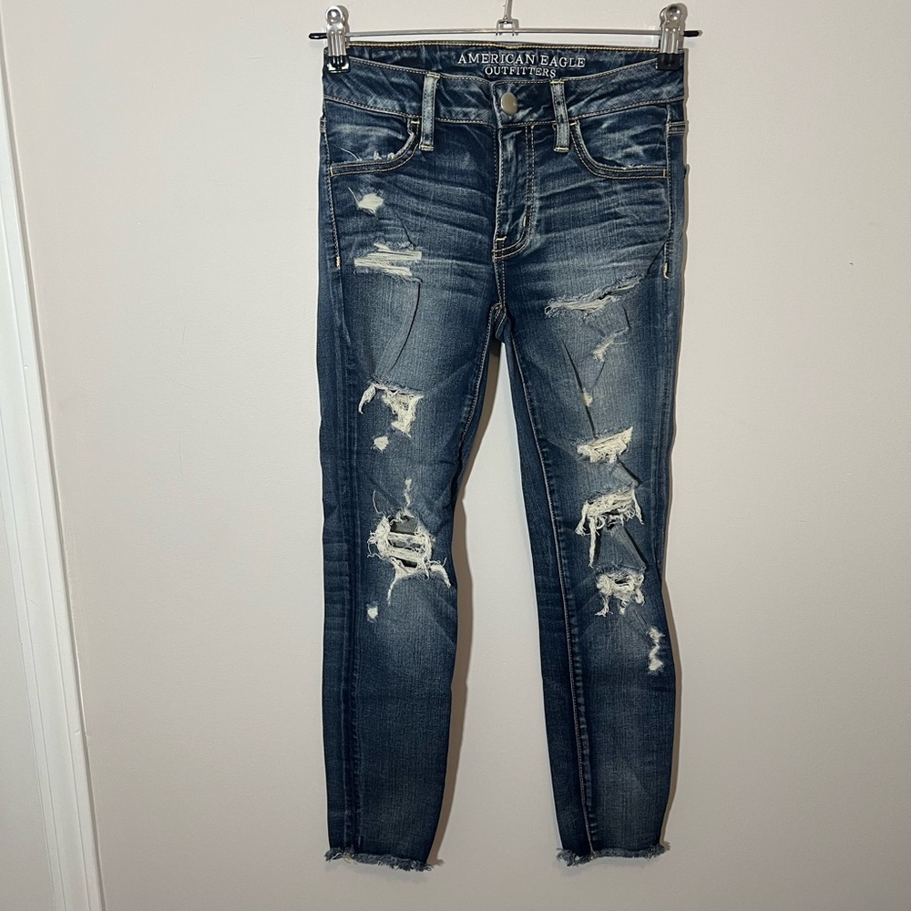 American Eagle Outfitters Distressed Jegging Crop Skinny Jeans